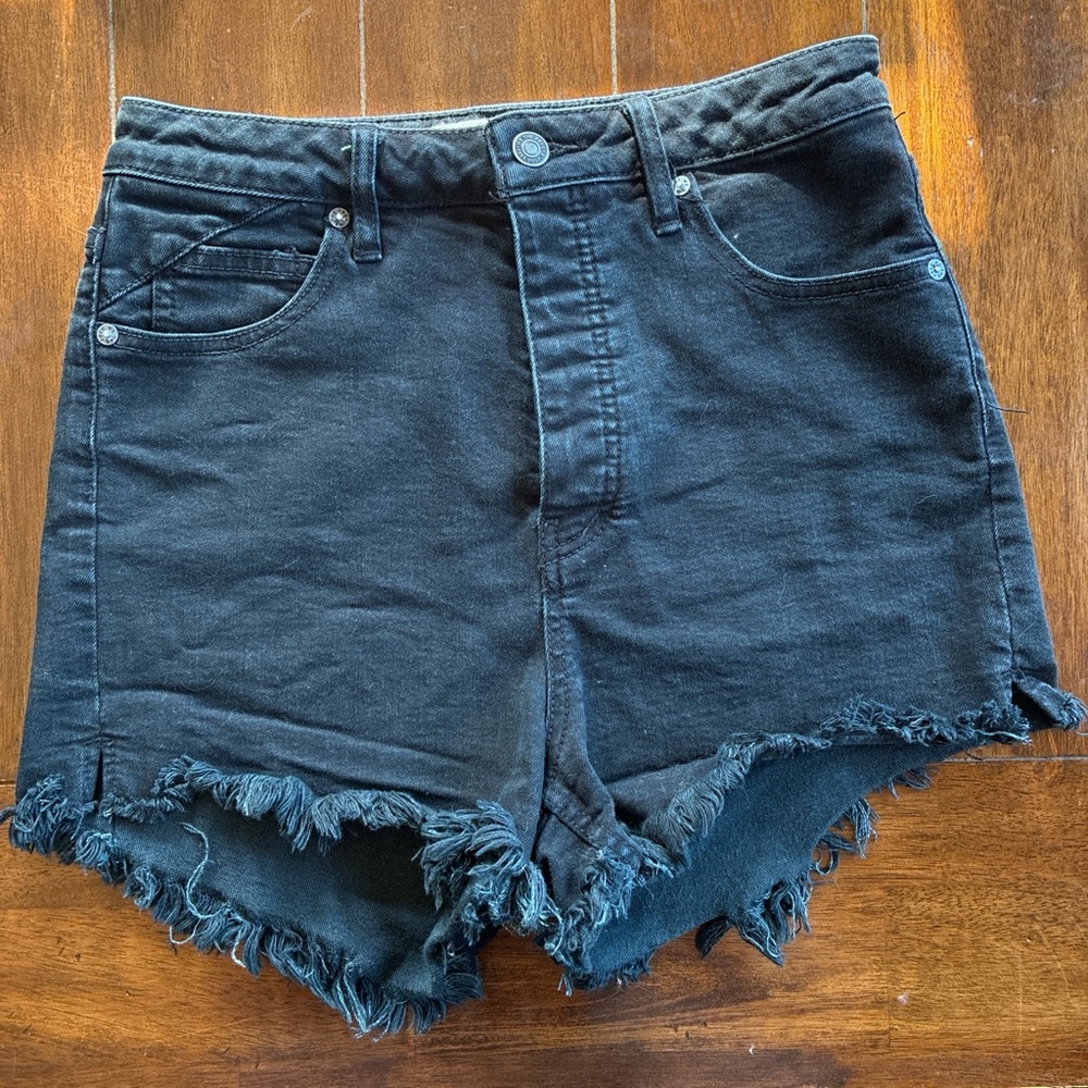 We the Free Black Frayed Hem Women’s Denim Shorts